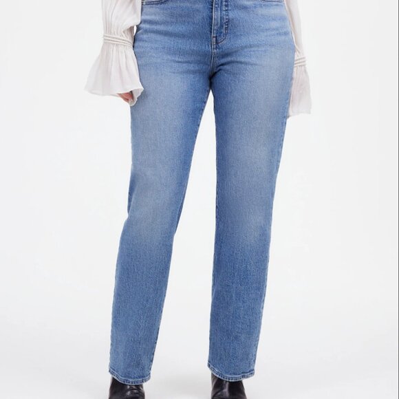 Madewell Curvy 90s Straight Jeans, Standard Length - Rondell Wash - Picture 1 of 6